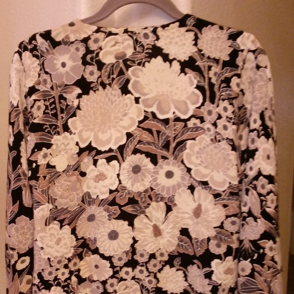 Isaac Mizrahi Japanese Garden Printed Cardigan - Picture 3 of 7